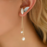 🍃 El Boyamalı Yaprak Küpe – Doğallığın Şıklığı