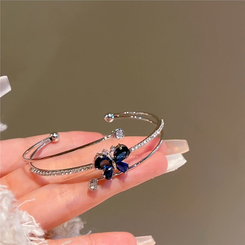 🦋 Mavi Kelebekli 3 Katmanlı Bileklik – Zarif Yaz Dokunuşu